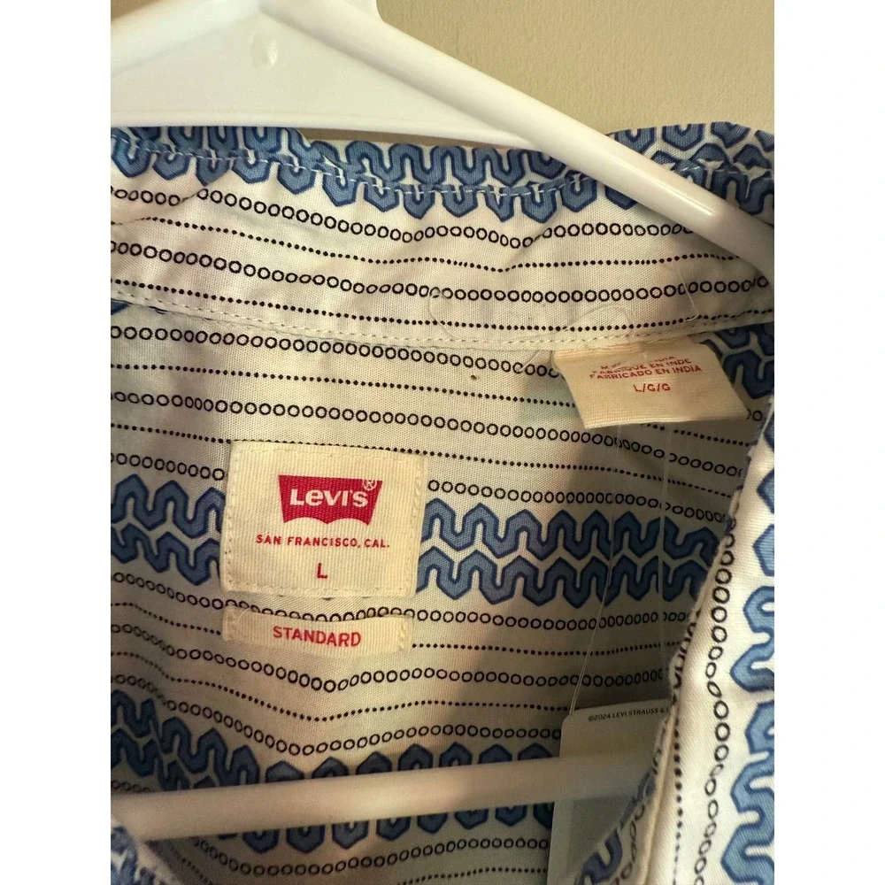 Levis The Western Standard Fit Shirt Mens Large Blue White Geometric Stripe NWT